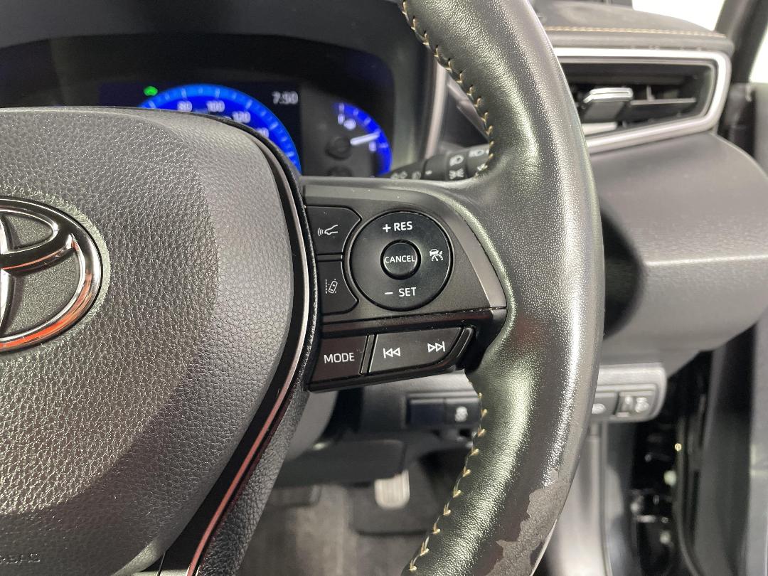 Photo '33' of Toyota Corolla