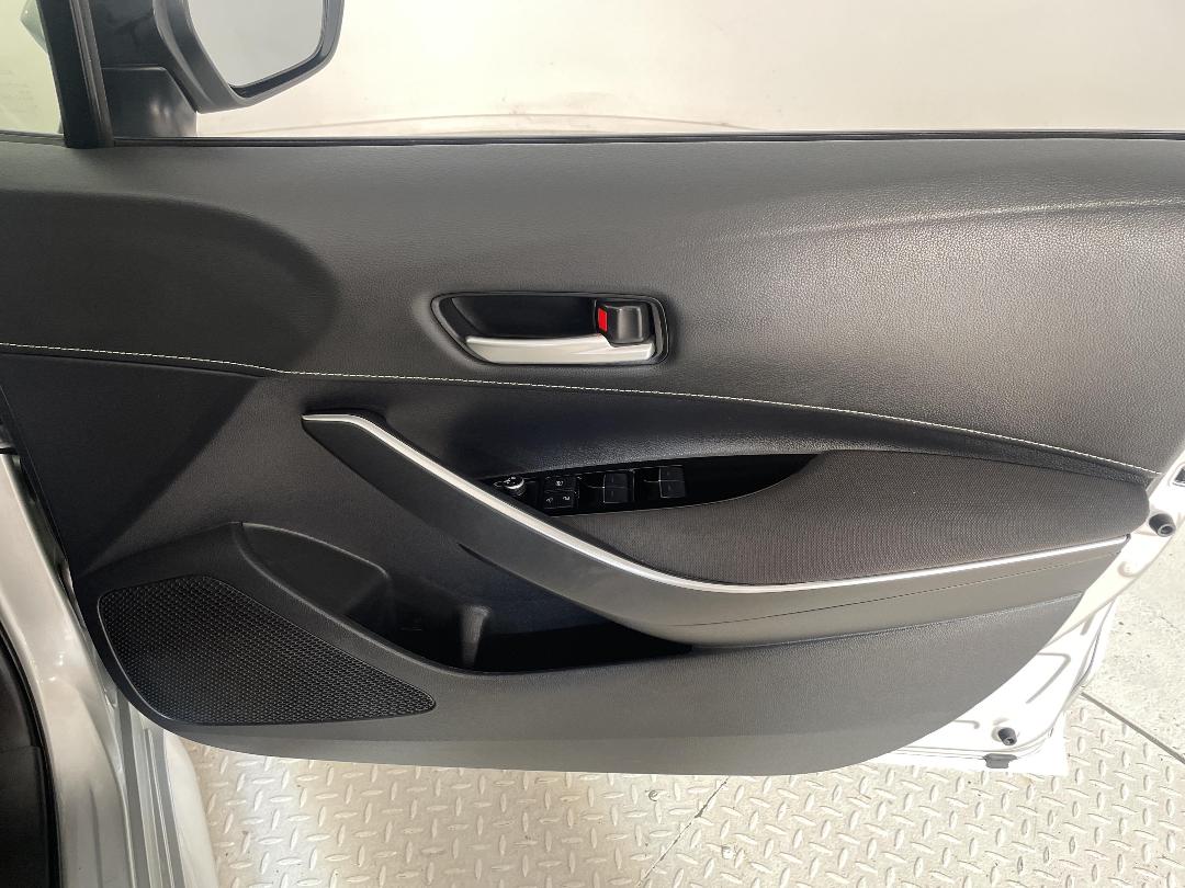 Photo '15' of Toyota Corolla Photo '15' of Toyota Corolla