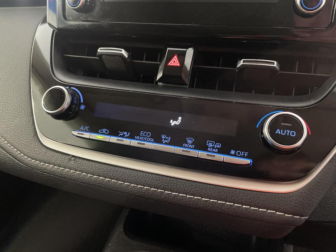 Photo '31' of Toyota Corolla Photo '31' of Toyota Corolla