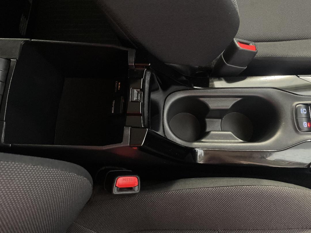 Photo '33' of Toyota Corolla Photo '33' of Toyota Corolla