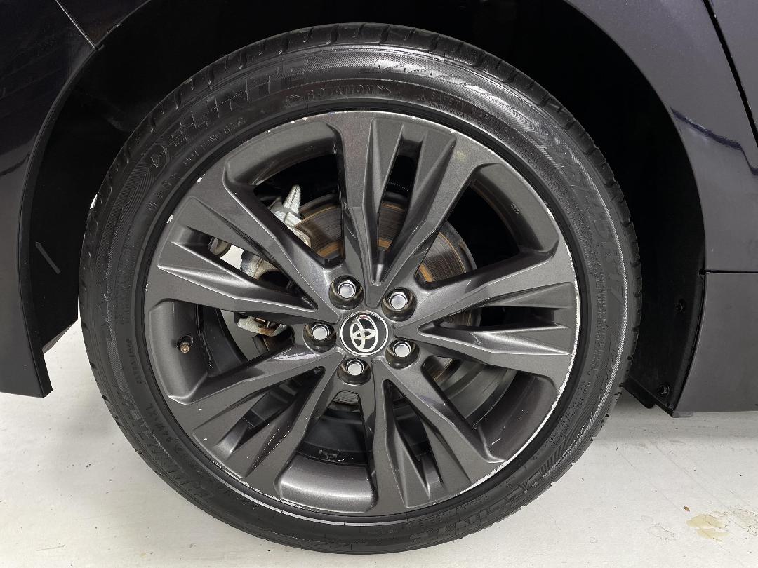 Photo '12' of Toyota Corolla