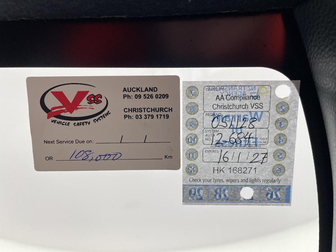 Photo '29' of Toyota Corolla