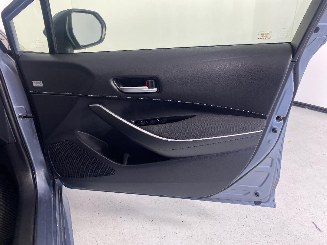 Photo '15' of Toyota Corolla