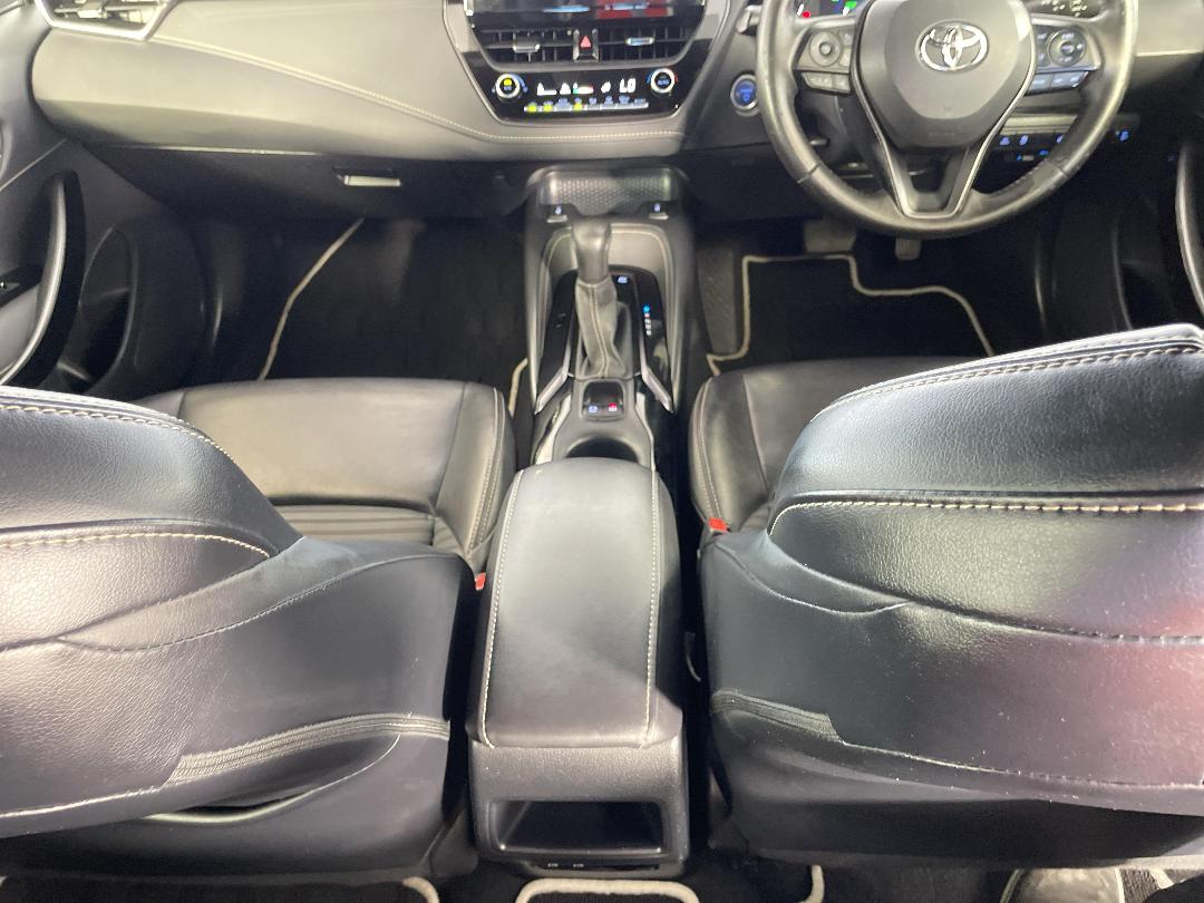 Photo '18' of Toyota Corolla Photo '18' of Toyota Corolla