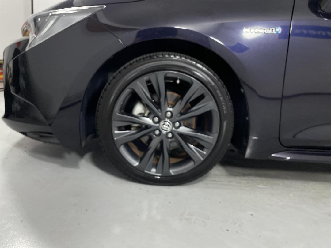 Photo '10' of Toyota Corolla