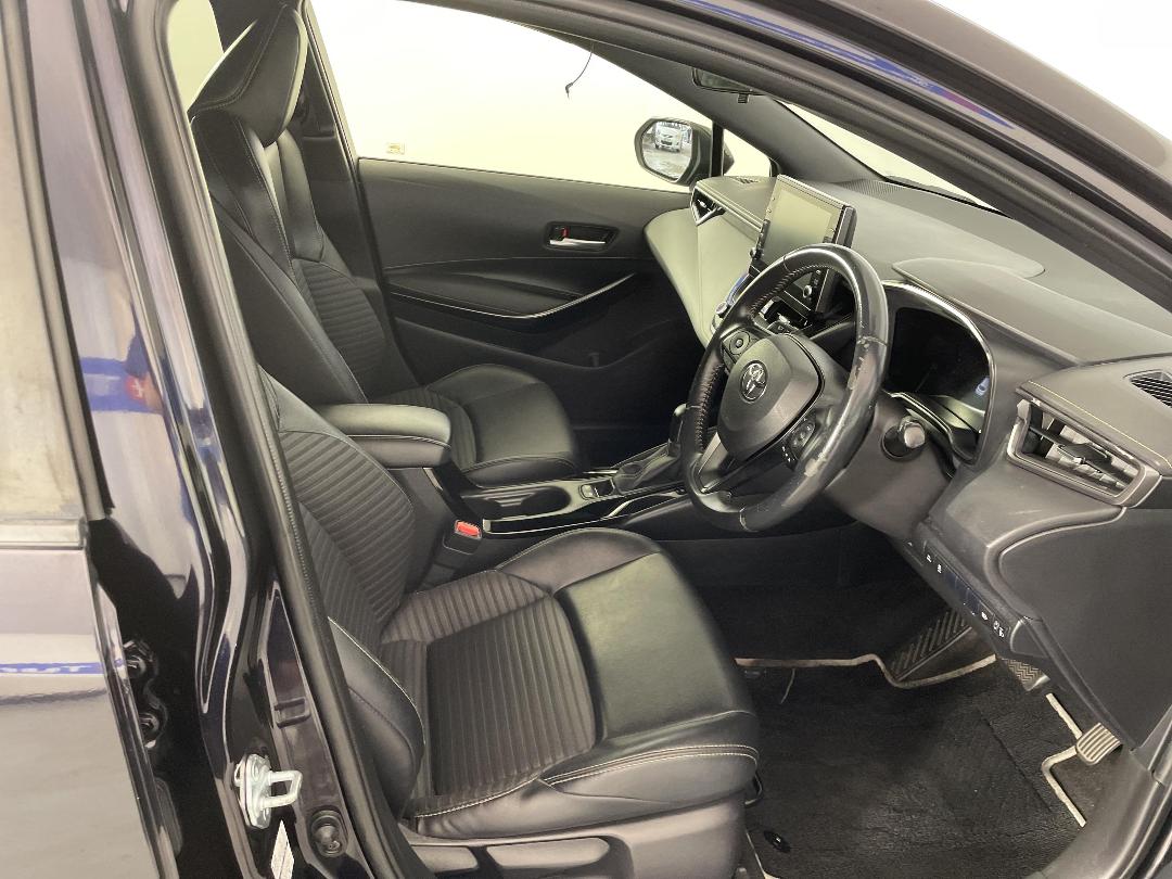 Photo '16' of Toyota Corolla