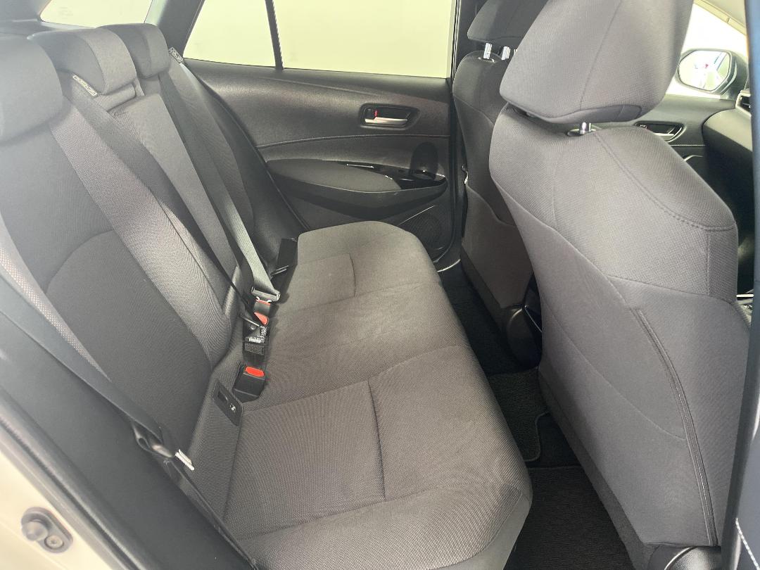 Photo '20' of Toyota Corolla Photo '20' of Toyota Corolla