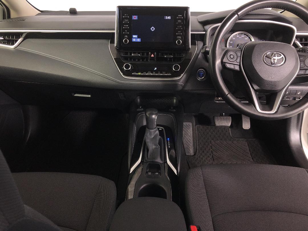 Photo '17' of Toyota Corolla