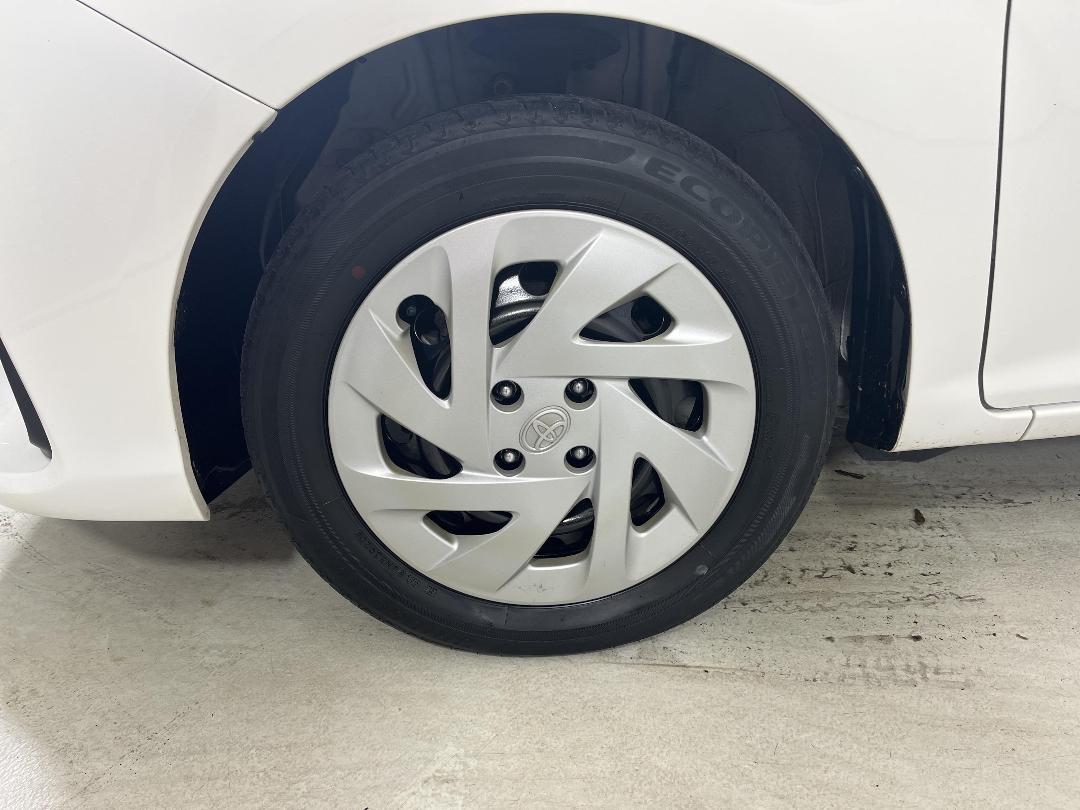 Photo '10' of Toyota Corolla