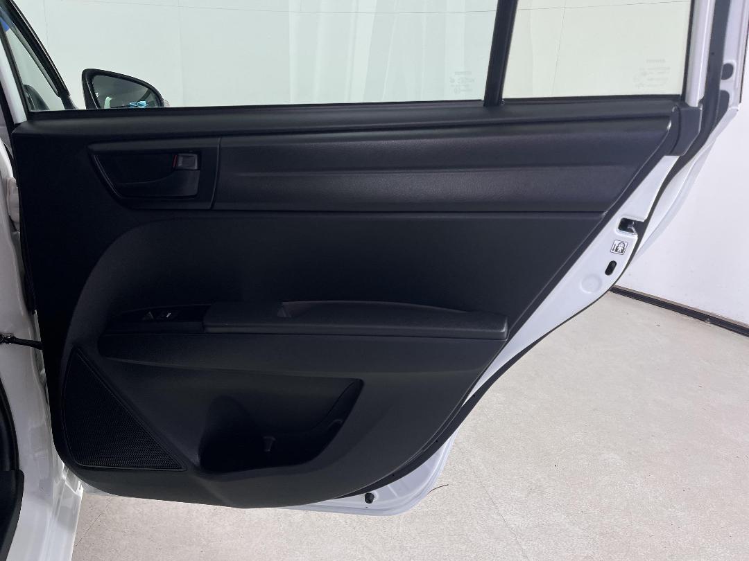 Photo '19' of Toyota Corolla