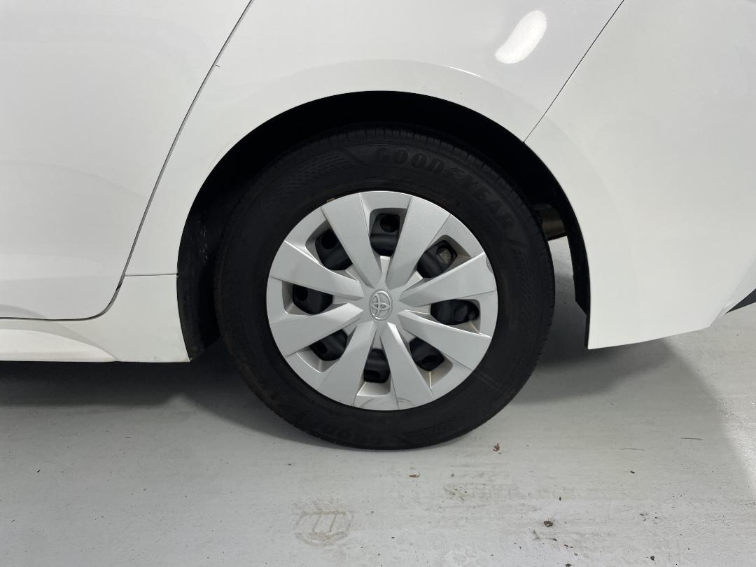 Photo '11' of Toyota Corolla