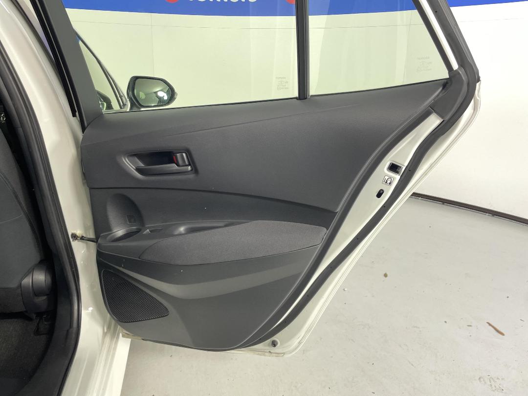 Photo '19' of Toyota Corolla