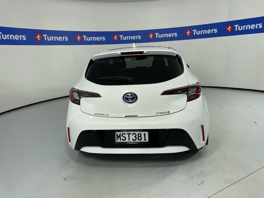 Photo '6' of Toyota Corolla