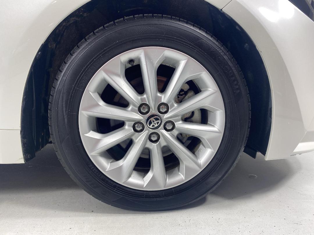 Photo '9' of Toyota Corolla