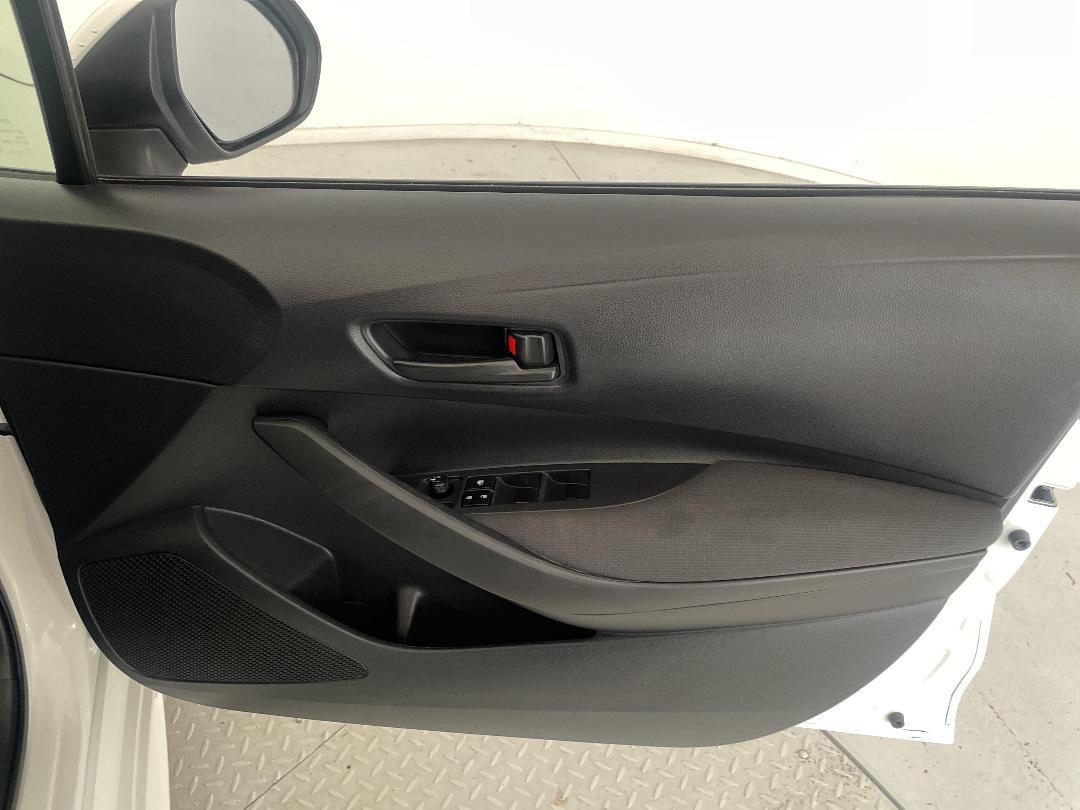 Photo '15' of Toyota Corolla