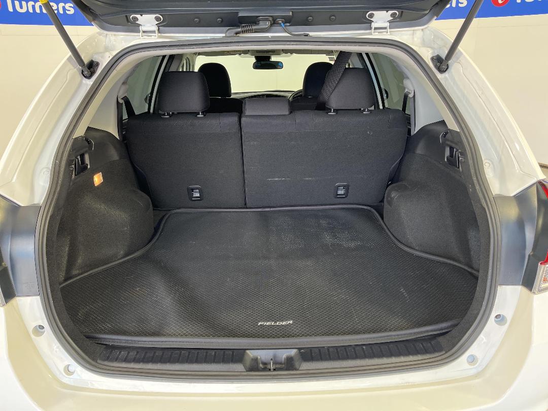 Photo '14' of Toyota Corolla