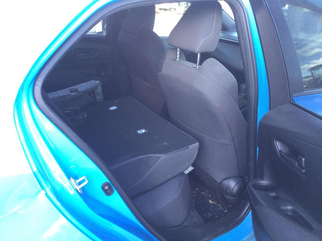 Photo '22' of Toyota Corolla GX