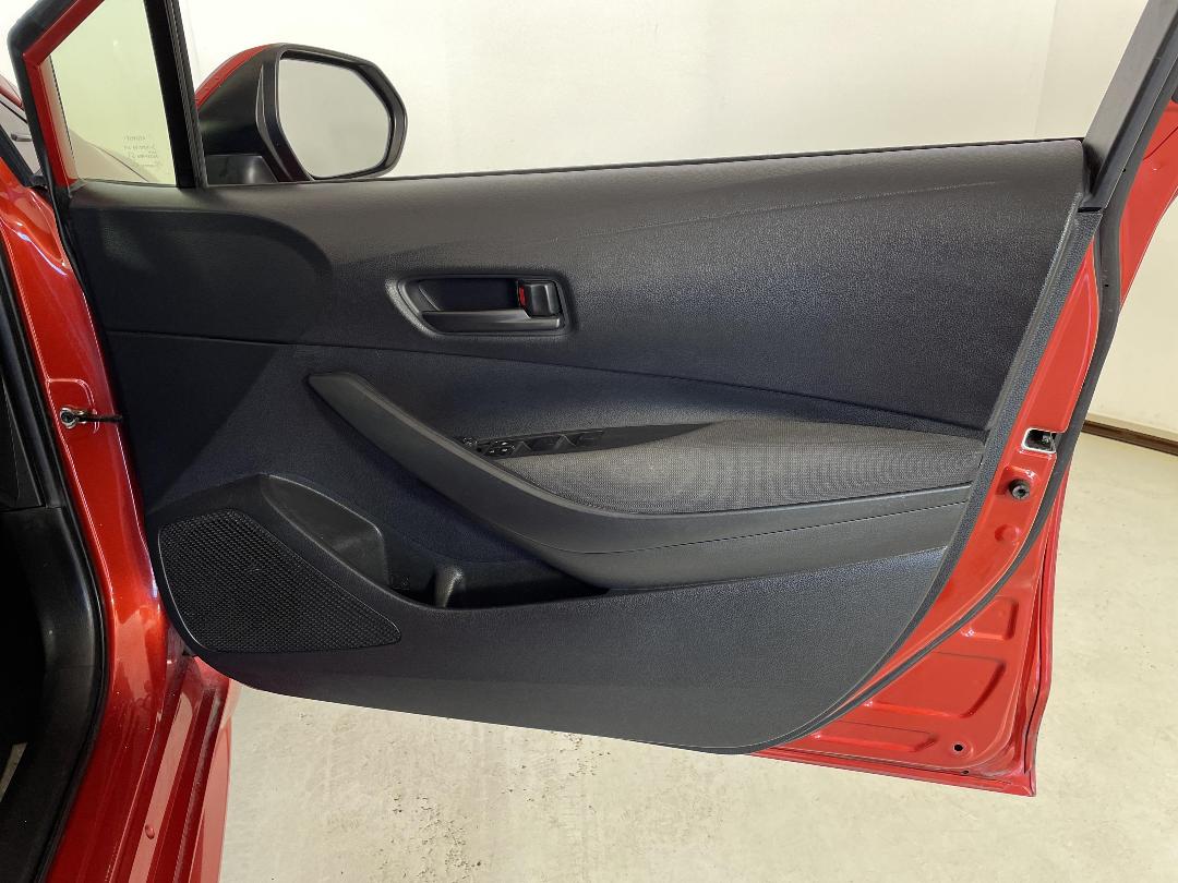 Photo '15' of Toyota Corolla Photo '15' of Toyota Corolla