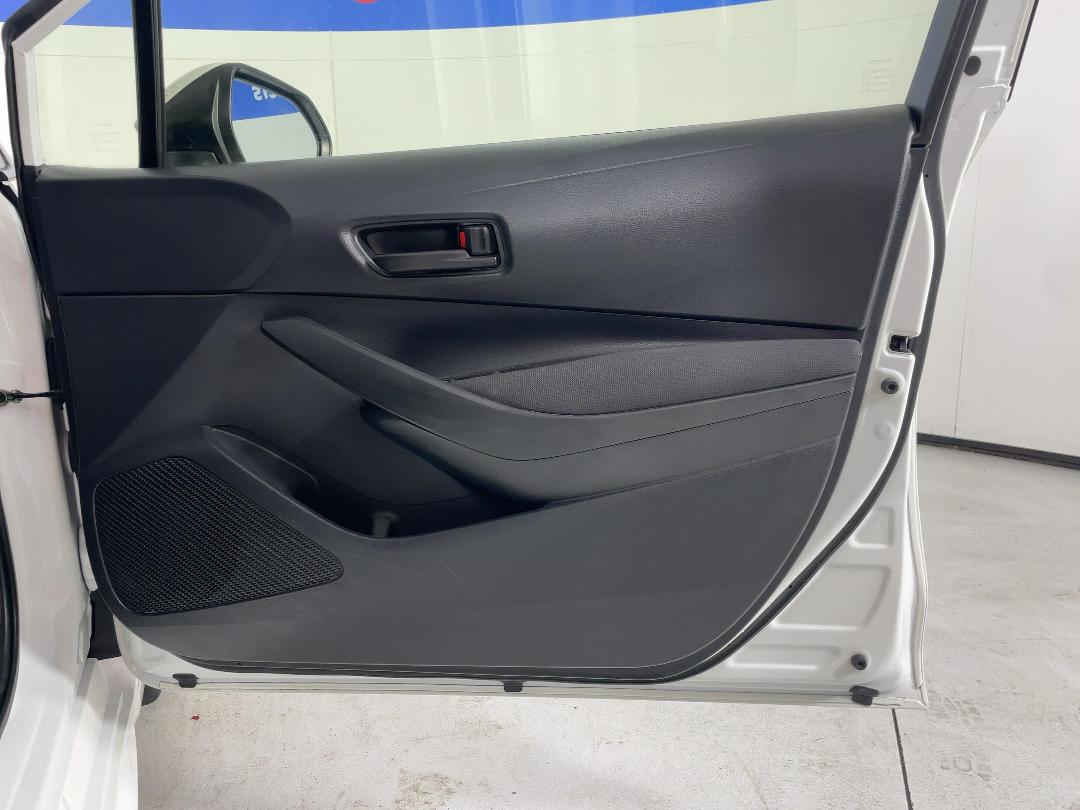 Photo '15' of Toyota Corolla