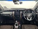 Thumbnail '17' of Toyota Fortuner