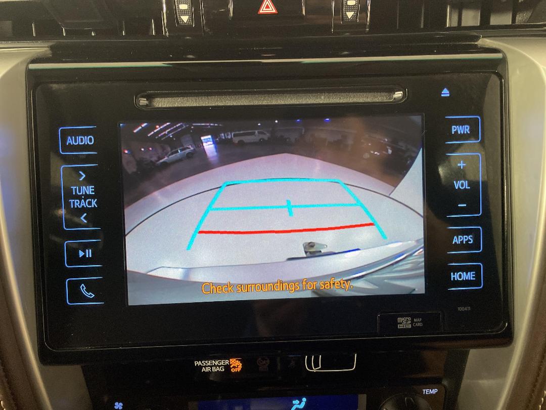 Photo '29' of Toyota Fortuner Photo '29' of Toyota Fortuner