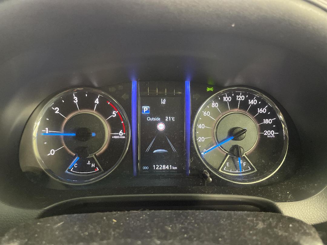 Photo '21' of Toyota Fortuner Photo '21' of Toyota Fortuner