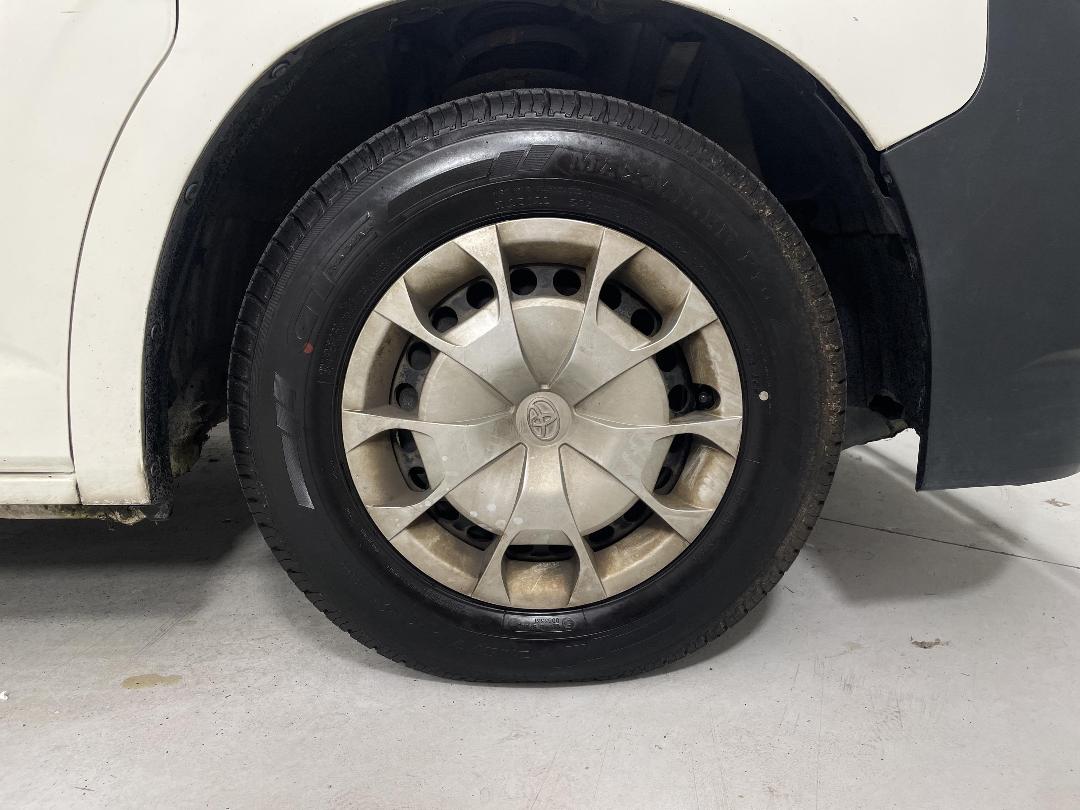 Photo '9' of Toyota Hiace