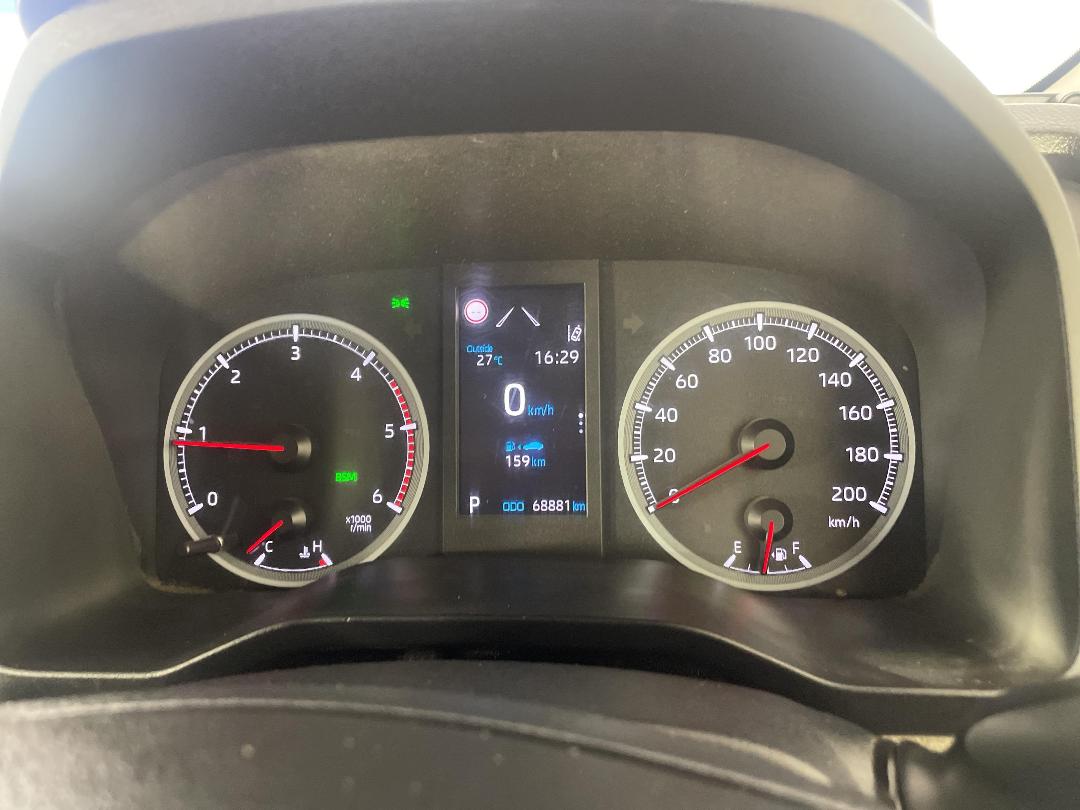 Photo '21' of Toyota Hiace