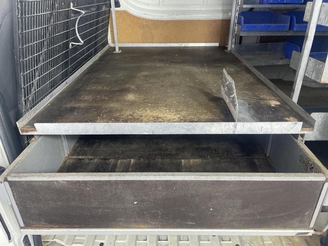 Photo '23' of Toyota Hiace