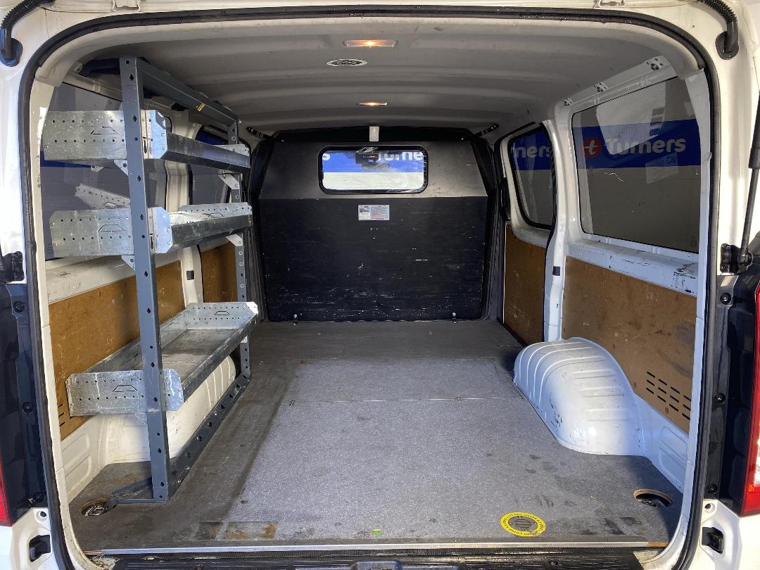 Photo '14' of Toyota Hiace