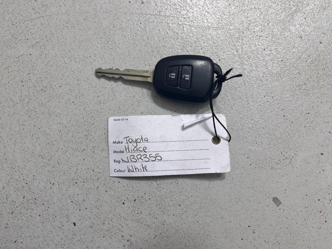 Photo '22' of Toyota Hiace