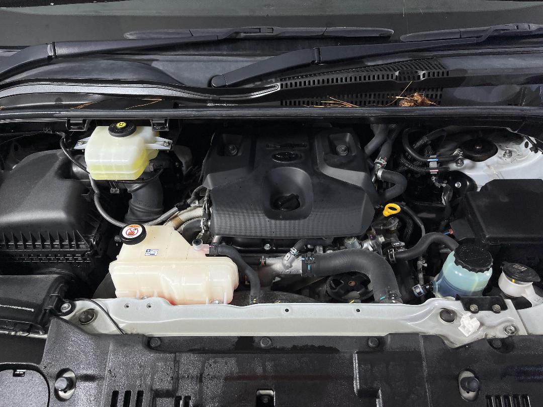 Photo '13' of Toyota Hiace Photo '13' of Toyota Hiace