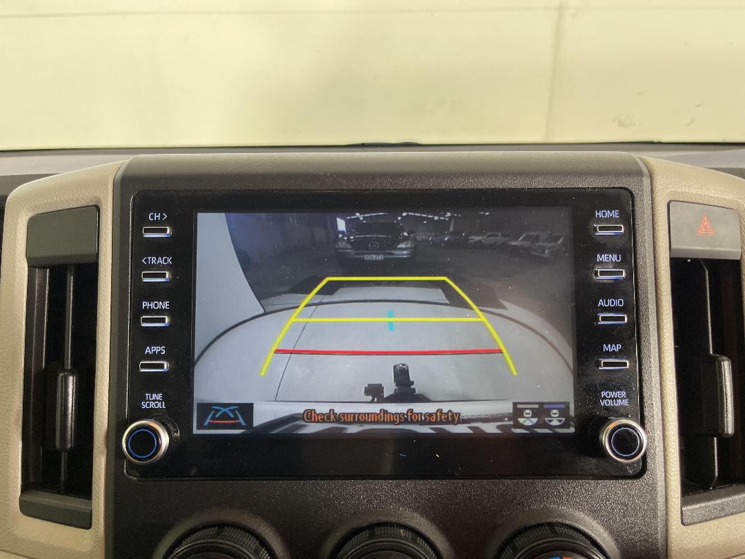 Photo '27' of Toyota Hiace Photo '27' of Toyota Hiace