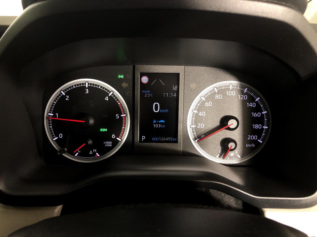 Photo '21' of Toyota Hiace