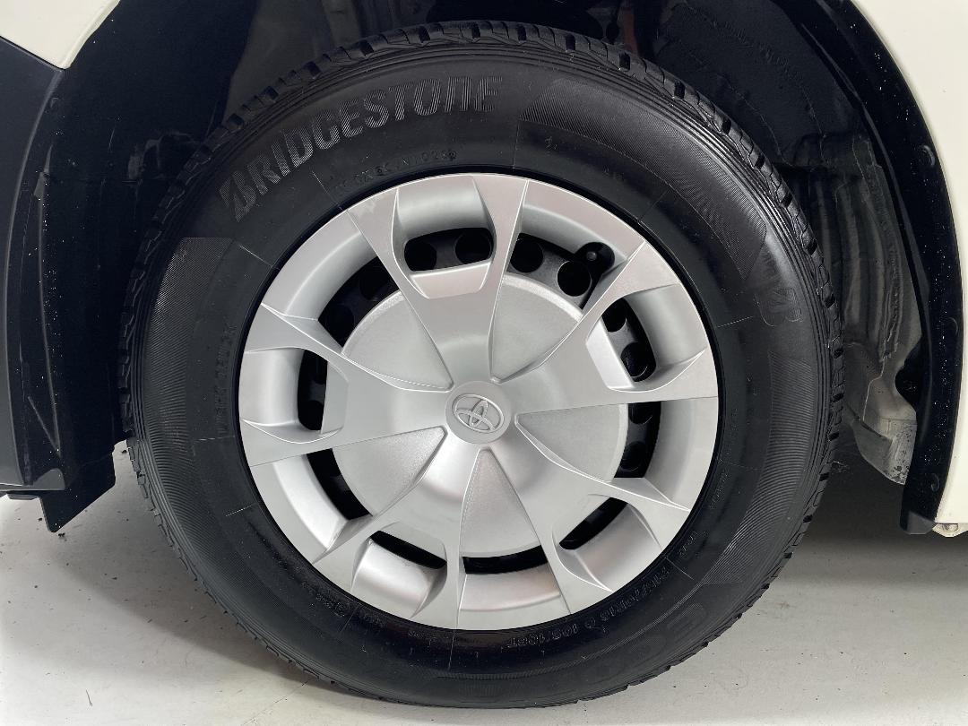 Photo '10' of Toyota Hiace Photo '10' of Toyota Hiace