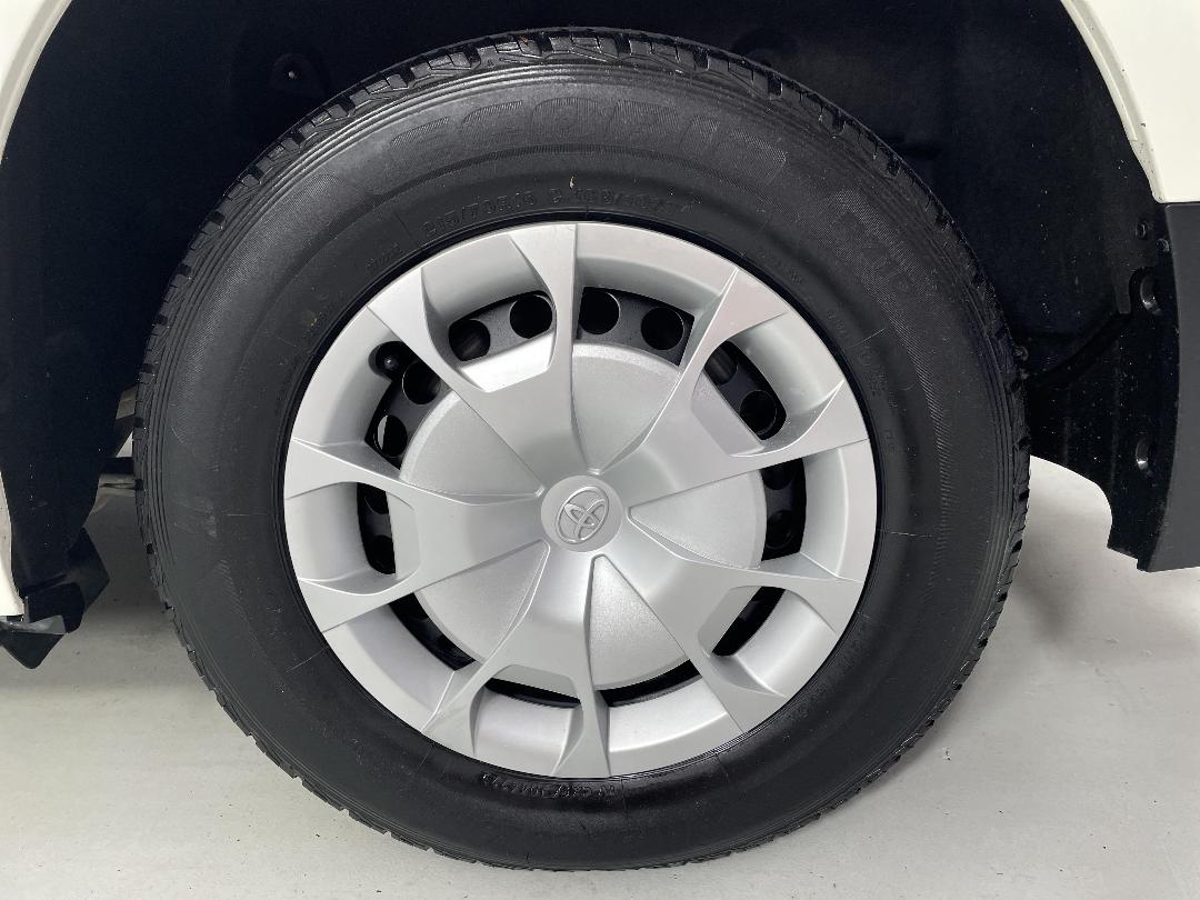 Photo '11' of Toyota Hiace Photo '11' of Toyota Hiace