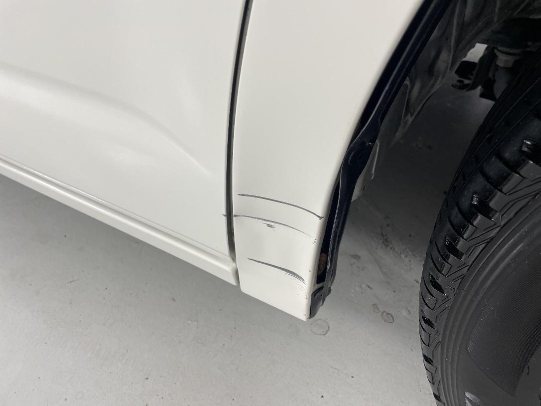 Photo '31' of Toyota Hiace Photo '31' of Toyota Hiace