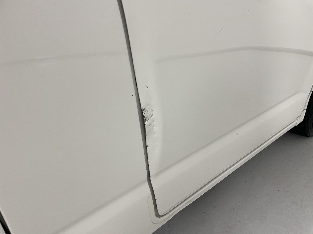 Photo '29' of Toyota Hiace Photo '29' of Toyota Hiace