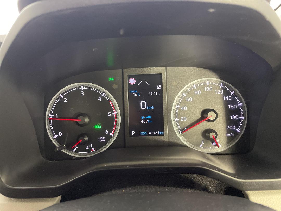 Photo '21' of Toyota Hiace