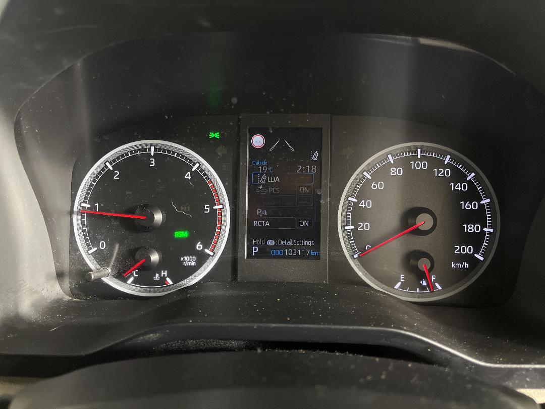 Photo '20' of Toyota Hiace Photo '20' of Toyota Hiace