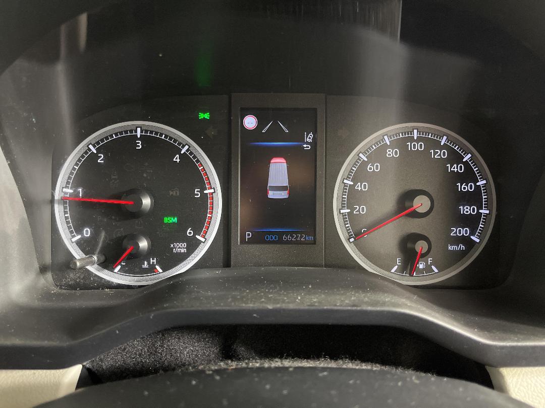 Photo '20' of Toyota Hiace