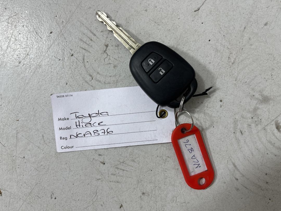 Photo '21' of Toyota Hiace