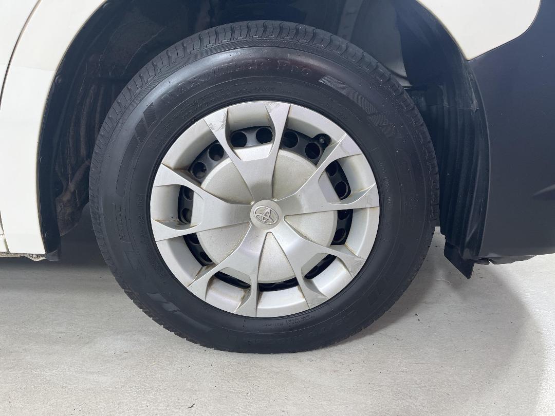 Photo '9' of Toyota Hiace