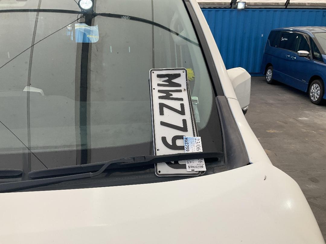 Photo '14' of Toyota Hiace ZX PVN Photo '14' of Toyota Hiace ZX PVN