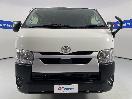 Thumbnail '2' of Toyota Hiace