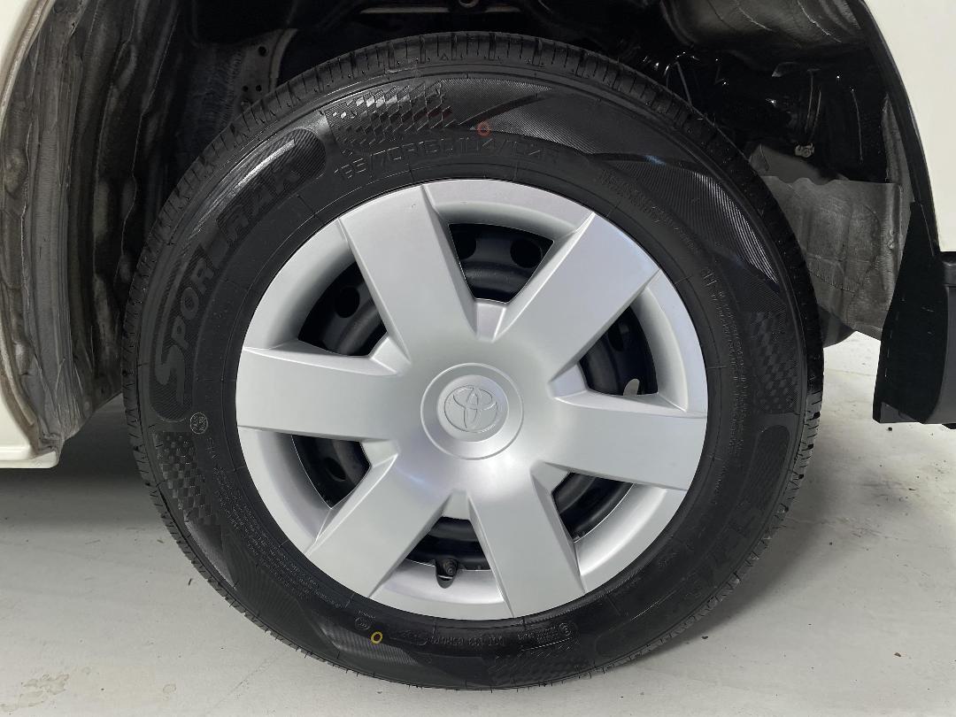 Photo '9' of Toyota Hiace