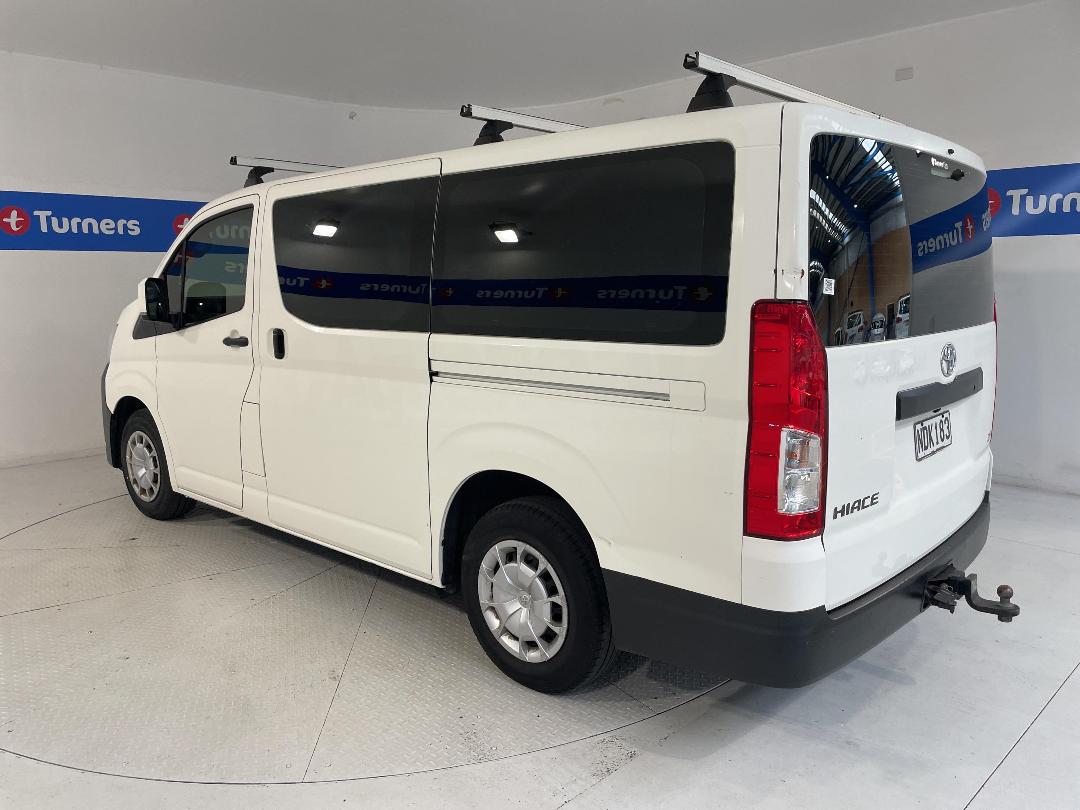 Photo '5' of Toyota Hiace