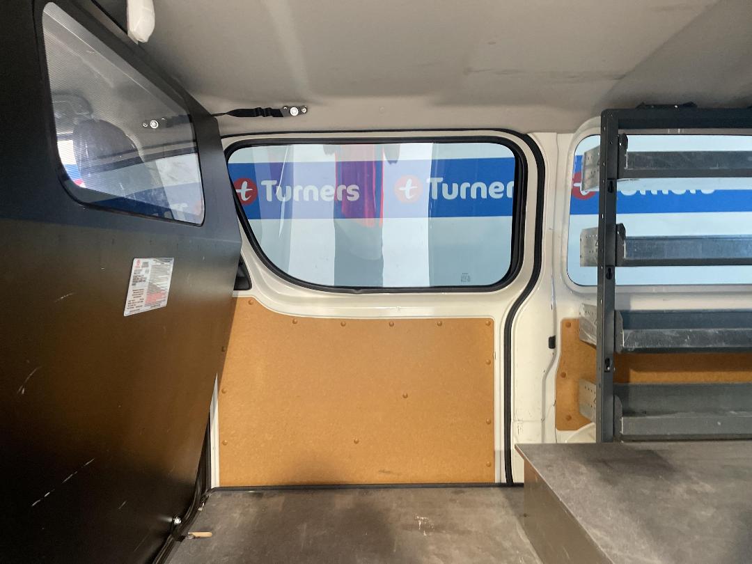 Photo '19' of Toyota Hiace