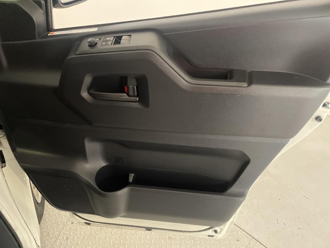 Photo '15' of Toyota Hiace