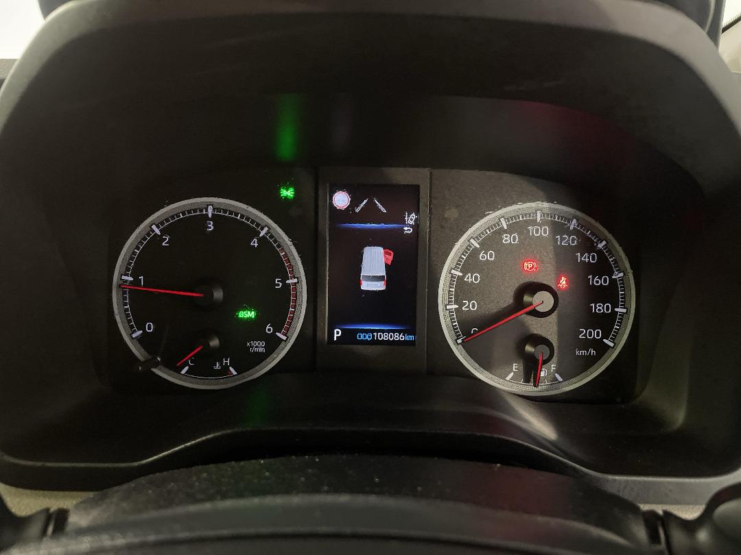 Photo '20' of Toyota Hiace